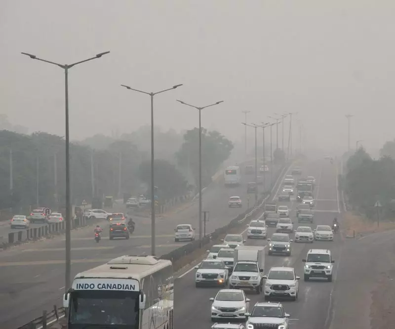 Haryana : गुरुग्राम का AQI दिल्ली से बेहतर