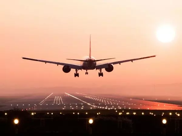 IGI Airport पर कम दृश्यता के कारण आठ उड़ानें डायवर्ट की गईं