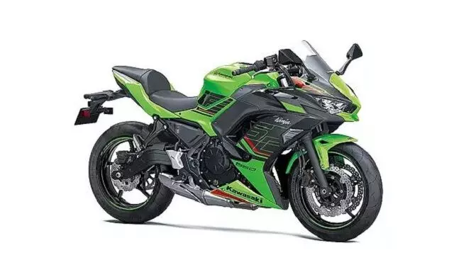 Kawasaki Ninja 650 पर पाएं 35,000 रुपये की छूट, जानें ऑफर की पूरी जानकारी