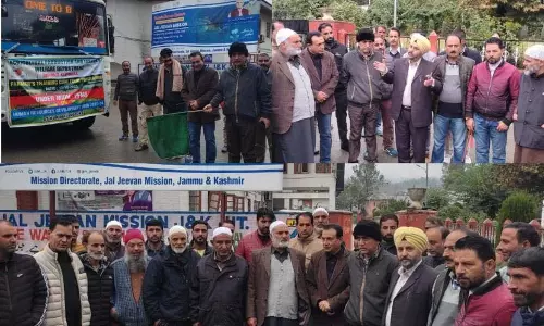 50 प्रगतिशील किसानों को अंतर-राज्यीय भ्रमण के लिए कुपवाड़ा से रवाना किया गया