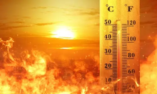 देश में नवंबर के महीने में क्यों पड़ रही गर्मी? मौसम वैज्ञानिक ने बताई वजह