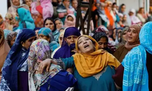 J&K: श्रीनगर ग्रेनेड हमले में घायल महिला की 10 दिन बाद मौत