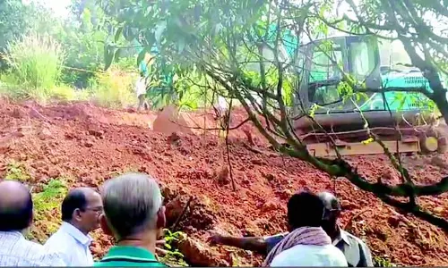 GOA: वेलसाओ में जनशक्ति ने रेलवे बल को रोका