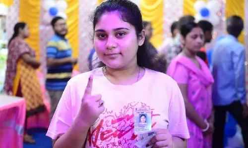 West Bengal Bypolls: 6 विधानसभा सीटों पर सुबह 9 बजे तक 14 प्रतिशत से अधिक मतदान