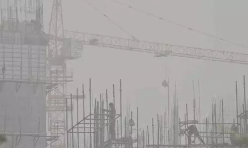 उपराष्ट्रपति ने धुंध के कारण Pakistan का दौरा रद्द किया उपराष्ट्रपति ने धुंध के कारण Pakistan का दौरा रद्द किया