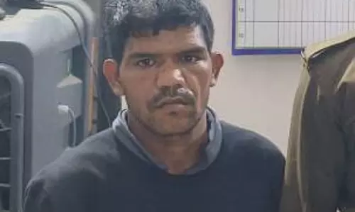 Meerut: पुलिस ने मारपीट की घटना में वांछित एक अभियुक्त को दबोचा