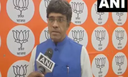 मुस्लिम आरक्षण पर CM सिद्धारमैया झूठ क्यों बोल रहे हैं: BJP प्रवक्ता CR केसवन ने आरोप लगाया मुस्लिम आरक्षण पर CM सिद्धारमैया झूठ क्यों बोल रहे हैं: BJP प्रवक्ता CR केसवन ने आरोप लगाया