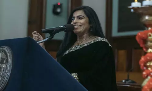 पुरस्कार विजेता Indian-American गायक फालू का संगीत समूह ग्रैमी के लिए नामांकित पुरस्कार विजेता Indian-American गायक फालू का संगीत समूह ग्रैमी के लिए नामांकित