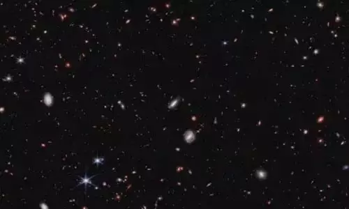 Telescope ने डार्क मैटर के विकल्प की ओर इशारा करती आकाशगंगाएँ खोजीं