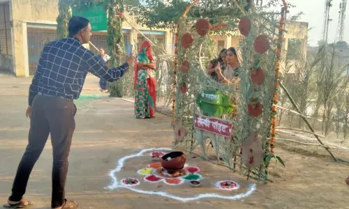 Dungarpur: चौरासी विधानसभा उपचुनाव में उत्साह के साथ हुआ मतदान ईको फ्रैंडली Dungarpur: चौरासी विधानसभा उपचुनाव में उत्साह के साथ हुआ मतदान ईको फ्रैंडली