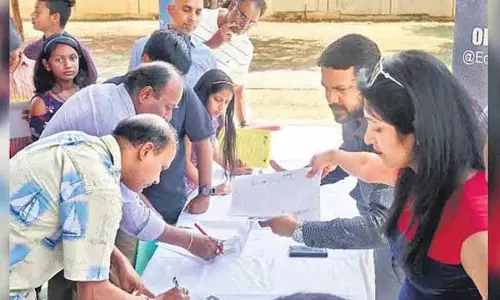 Telangana में इंजीनियरिंग प्रबंधन कोटा शुल्क तीन गुना हो सकता Telangana में इंजीनियरिंग प्रबंधन कोटा शुल्क तीन गुना हो सकता