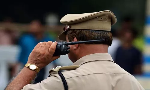 Mumbai: शव के कटे हुए हिस्से मिलने के बाद एक व्यक्ति को गिरफ्तार