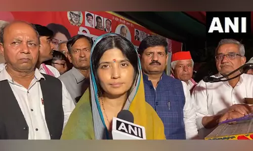 बुलडोजर कार्रवाई पर सुप्रीम कोर्ट के आदेश के बाद डिंपल यादव ने BJP की आलोचना की