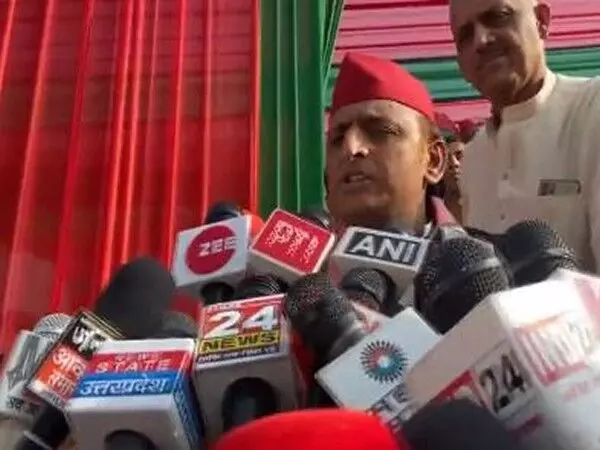 UPPSC अभ्यर्थियों के भविष्य से खेल रही यूपी सरकार, उनकी मांगें जायज: Akhilesh Yadav