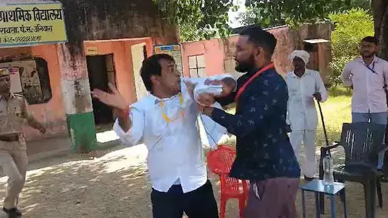 SDM को थप्पड़: आगजनी और पत्थरबाजी...VIDEO, जानें लेटेस्ट अपडेट