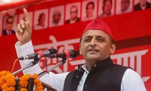 Delhi: विपक्षी नेताओं ने शीर्ष अदालत के फैसले की सराहना की Delhi: विपक्षी नेताओं ने शीर्ष अदालत के फैसले की सराहना की