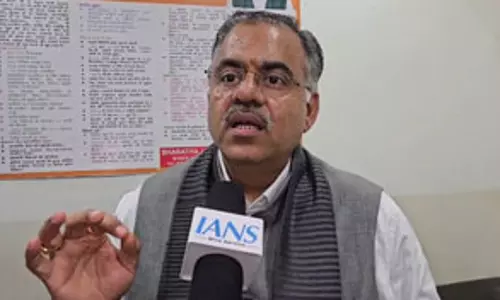क्या कांग्रेस अब भी अनुच्छेद 370 और 35ए से प्यार करती है? : तरुण चुघ क्या कांग्रेस अब भी अनुच्छेद 370 और 35ए से प्यार करती है? : तरुण चुघ