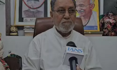 सुप्रीम कोर्ट का बुलडोजर कार्रवाई पर फैसला ऐतिहासिक : हुसैन दलवई सुप्रीम कोर्ट का बुलडोजर कार्रवाई पर फैसला ऐतिहासिक : हुसैन दलवई