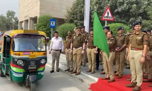 यातायात माह : 12 दिन में 82 हजार से ज्यादा वाहनों पर कार्रवाई, 15 करोड़ रुपए से ज्यादा का चालान यातायात माह : 12 दिन में 82 हजार से ज्यादा वाहनों पर कार्रवाई, 15 करोड़ रुपए से ज्यादा का चालान