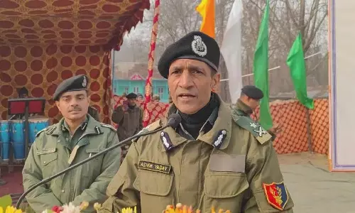 आतंकवादियों की घुसपैठ से निपटने के लिए सुरक्षा बल सतर्क: IG BSF आतंकवादियों की घुसपैठ से निपटने के लिए सुरक्षा बल सतर्क: IG BSF