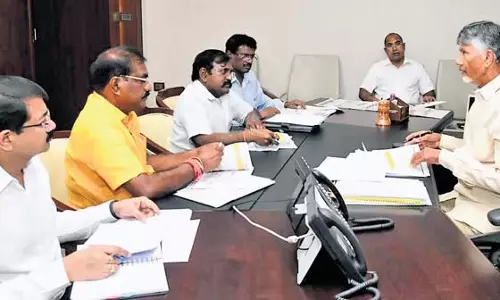 CM Naidu: नदियों को जोड़ने से हर एकड़ तक पानी की आपूर्ति सुनिश्चित होगी