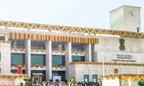 Andhra Pradesh HC: सोशल मीडिया पर दुर्व्यवहार के लिए लोगों पर मामला दर्ज करना गलत नहीं
