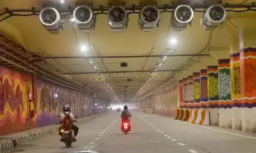 केंद्र ने Andhra Pradesh में एनएच-40 के चार लेन वाली सुरंग को मंजूरी दी केंद्र ने Andhra Pradesh में एनएच-40 के चार लेन वाली सुरंग को मंजूरी दी