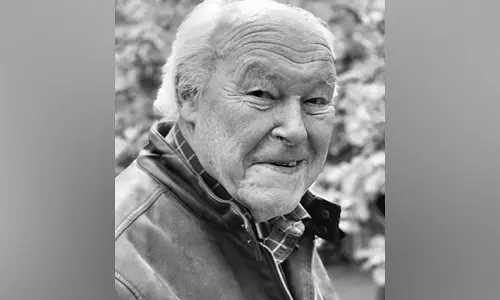 Timothy West dies : ब्रिटिश अभिनेता टिमोथी वेस्ट का निधन Timothy West dies : ब्रिटिश अभिनेता टिमोथी वेस्ट का निधन