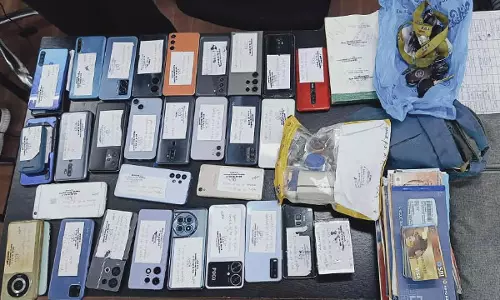 साइबर धोखाधड़ी गिरोह का भंडाफोड़ करने के बाद Guwahati police ने 8 लोगों को किया गिरफ्तार