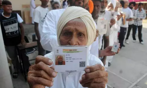 Punjab: मतदाता सूची के पुनरीक्षण का कार्यक्रम घोषित