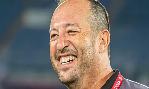 NEUFC के मुख्य कोच जुआन पेड्रो बेनाली ने अजराई के शानदार प्रदर्शन की सराहना की