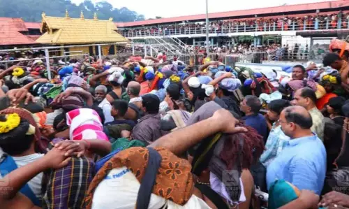 KERALA :  सबरीमाला शुक्रवार को मंडला पूजा के लिए खुलेगा