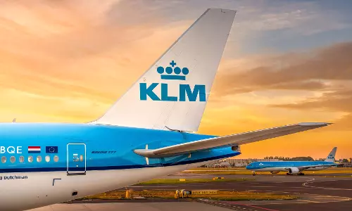 KLM 2025 में हैदराबाद-एम्स्टर्डम के बीच सीधी उड़ान शुरू करेगा KLM 2025 में हैदराबाद-एम्स्टर्डम के बीच सीधी उड़ान शुरू करेगा