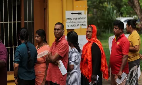 Sri Lanka में राष्ट्रपति दिसानायके द्वारा बुलाए गए संसद के लिए त्वरित चुनाव में मतदान हुआ Sri Lanka में राष्ट्रपति दिसानायके द्वारा बुलाए गए संसद के लिए त्वरित चुनाव में मतदान हुआ