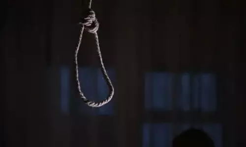 Tripura में लड़की अपने कमरे में मृत पाई गई; आत्महत्या का संदेह