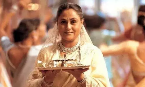 जया बच्चन की नई फिल्म का पोस्टर देखकर लोग हैरान