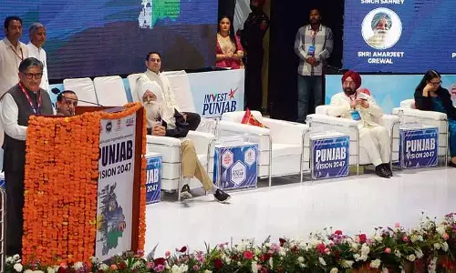 Punjab में कानून-व्यवस्था की स्थिति चिंता का विषय: राज्यपाल Punjab में कानून-व्यवस्था की स्थिति चिंता का विषय: राज्यपाल