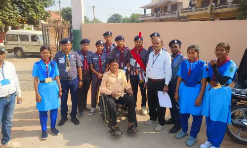 Dungarpur: उपचुनाव में दिव्यांगजनों ने उत्साह के साथ अपने मताधिकार का प्रयोग किया
