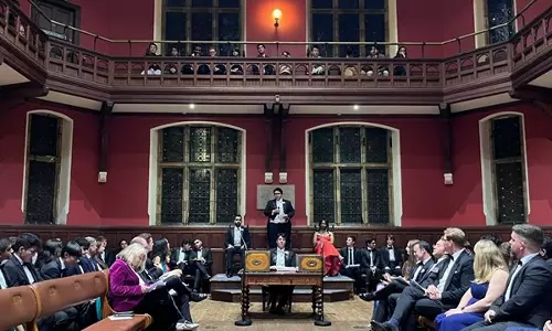 British हिंदू, भारतीय आंदोलन ने कश्मीर पर बहस में ऑक्सफोर्ड यूनियन के वक्ताओं पर चिंता जताई