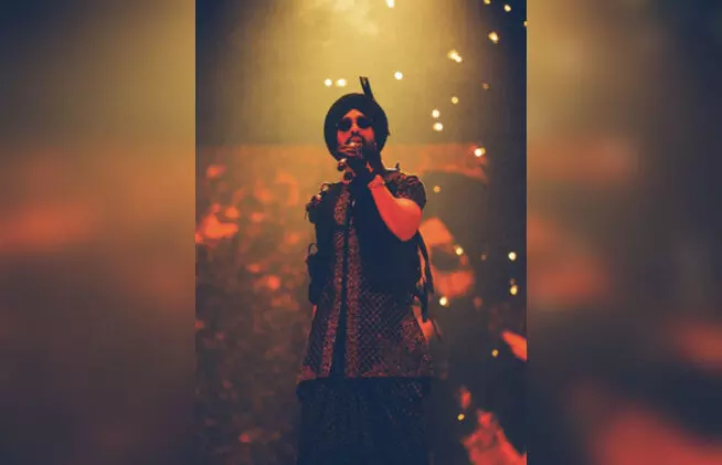 Diljit Dosanjh: मशहूर पंजाबी सिंगर दिलजीत दोसांझ कॉन्सर्ट में नहीं गा पाएंगे ये गाने, पुलिस ने थमाया नोटिस