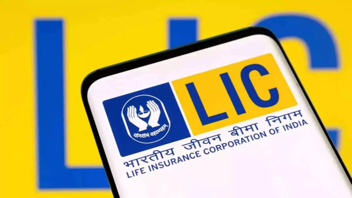 फर्जी डेथ सर्टिफिकेट जमा कर LIC से निकाले 35 लाख रुपए, 4 गिरफ्तार