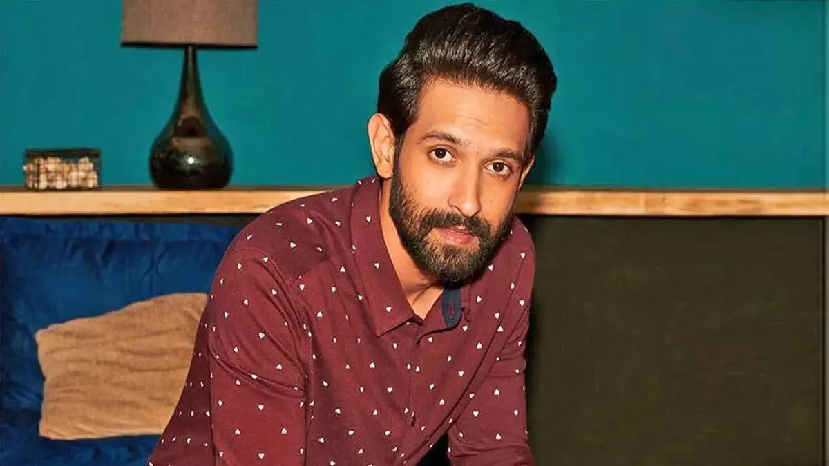 Vikrant Massey ने शाहरुख खान से तुलना करते हुए कहा यह मेरे लिए बहुत बड़ी बात