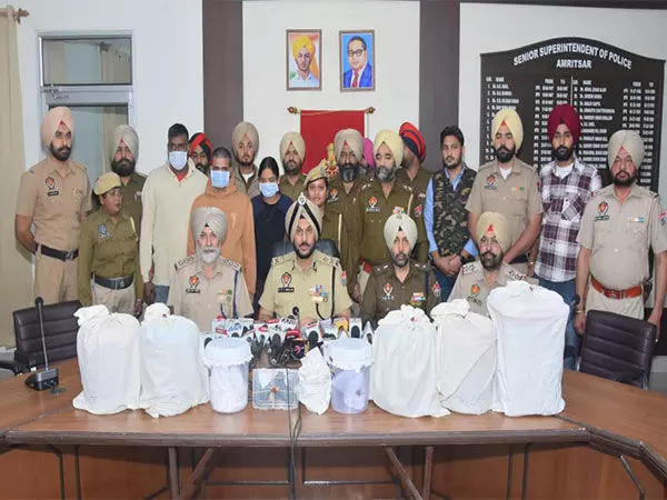 Punjab पुलिस ने नार्को तस्करी और हथियार गिरोह का भंडाफोड़ किया