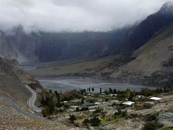 Pabas में विरोध प्रदर्शन  के चलते, नागरिक समाज ने संकटग्रस्त युवाओं की तत्काल वापसी की मांग की