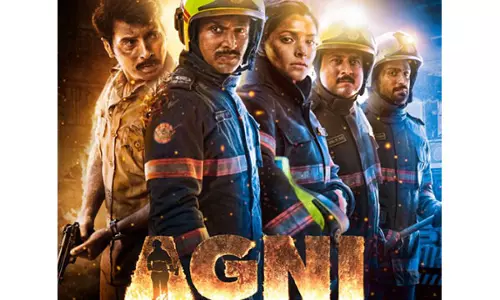 Agni का टीज़र: प्रतीक गांधी, दिव्येंदु स्टारर फिल्म में दमकलकर्मियों की सच्ची भावना को दर्शाया गया Agni का टीज़र: प्रतीक गांधी, दिव्येंदु स्टारर फिल्म में दमकलकर्मियों की सच्ची भावना को दर्शाया गया