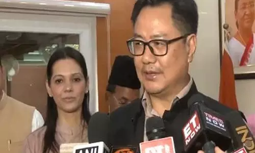 केंद्र सरकार वक्फ संपत्ति का प्रबंधन जवाबदेही और पारदर्शिता के साथ करना चाहती है: Kiren Rijiju