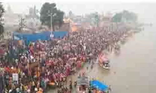 Kartik Purnima 2024: कार्तिक पूर्णिमा पर स्नान के लिए अयोध्या में उमड़ी श्रद्धालुओं की भारी भीड़