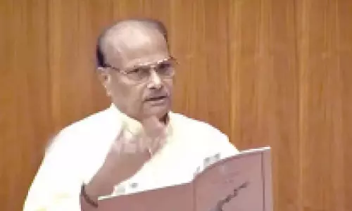 यानमाला ने राज्य की अर्थव्यवस्था के पतन के लिए YSRCP की नीतियों को जिम्मेदार ठहराया यानमाला ने राज्य की अर्थव्यवस्था के पतन के लिए YSRCP की नीतियों को जिम्मेदार ठहराया