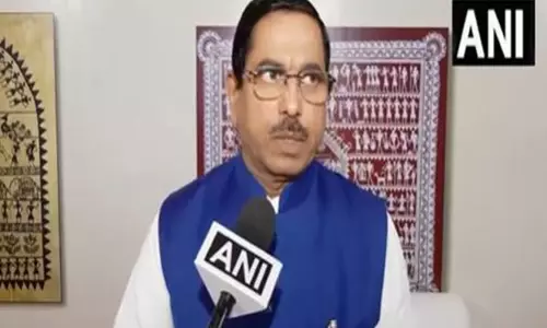 जनजातीय गौरव दिवस बिरसा मुंडा के बलिदान को दर्शाता है: Pralhad Joshi जनजातीय गौरव दिवस बिरसा मुंडा के बलिदान को दर्शाता है: Pralhad Joshi