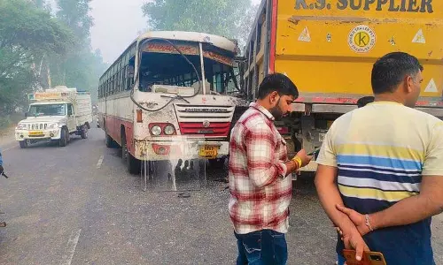 Haryana : झज्जर में बस-ट्रैक्टर की टक्कर में 7 घायल